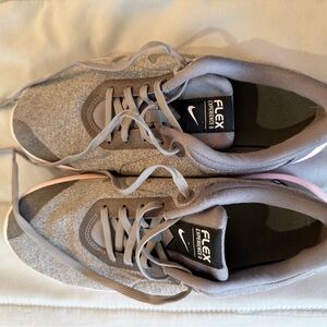 Nike Women's Gray and Pink Flex Sneakers